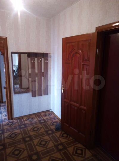 2-к. квартира, 52 м², 8/10 эт.