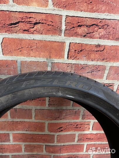 Pirelli P Zero 245/35 R20 95Y