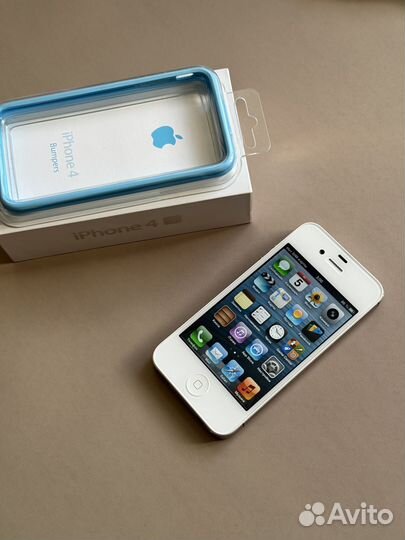 iPhone 4S, 16 ГБ