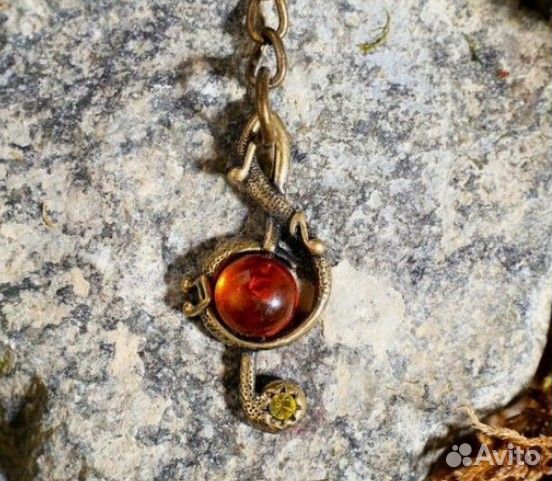 Брелок Скрипичный ключ латунь/янтарь ручная работа