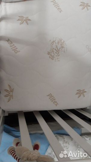 Детская кроватка