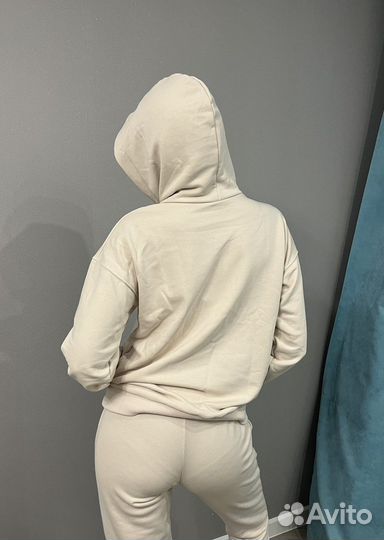 Новый спортивный костюм из премиального футера