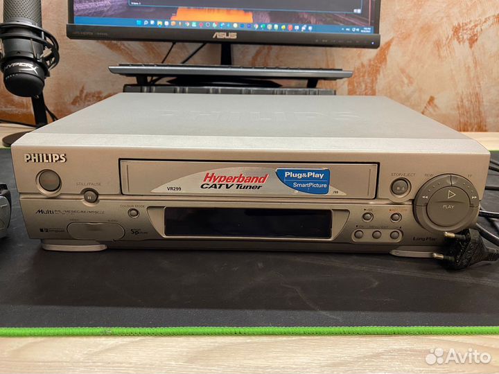 Кассетный видеомагнитофон philips VR299/55 на запч