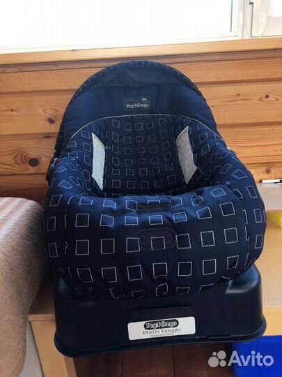 Детское автокресло - переноска фирмы Reg Perego. о