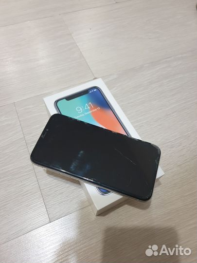 iPhone X, 256 ГБ