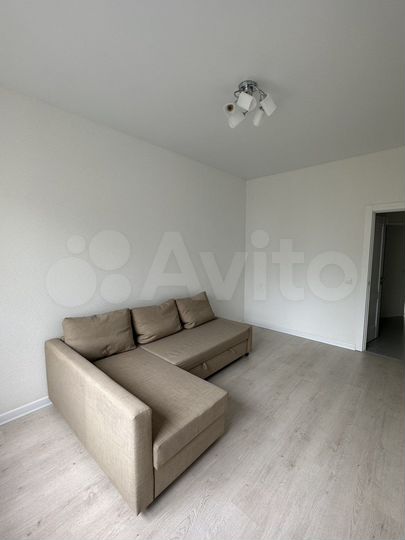 2-к. квартира, 56 м², 11/17 эт.