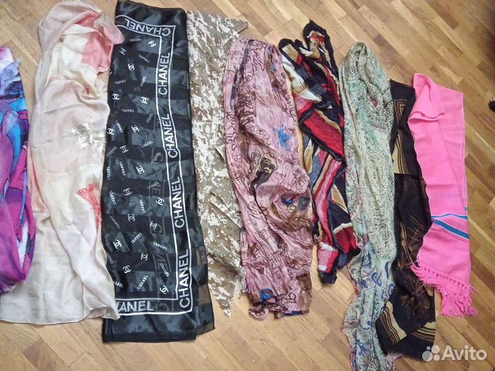 Шарфы и платки