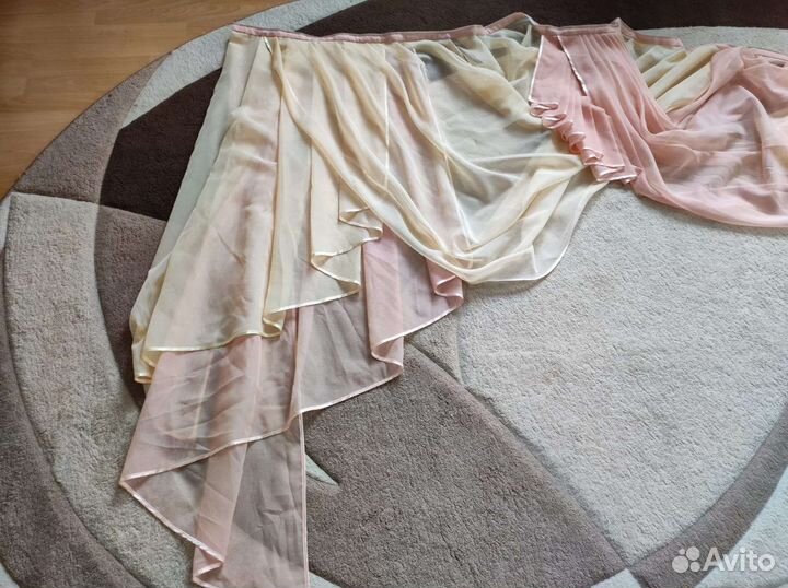 Занавеска (ламбрекен) б/у