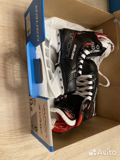 Коньки хоккейные Bauer