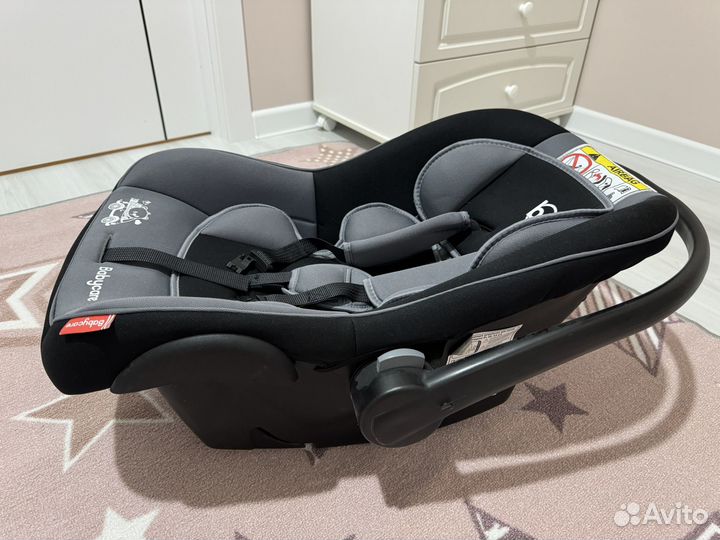 Автомобильное автолюлька Babycare Lora