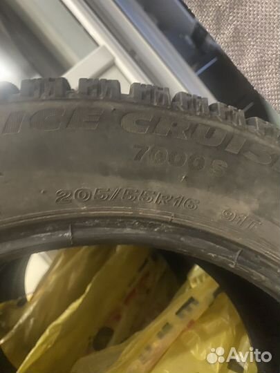 Bridgestone Ice Cruiser 7000S 205/55 R16