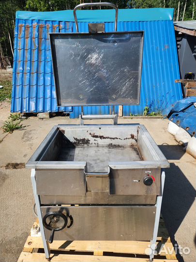 Сковорода электрическая тулаторгтехника сэсм-0.3Н