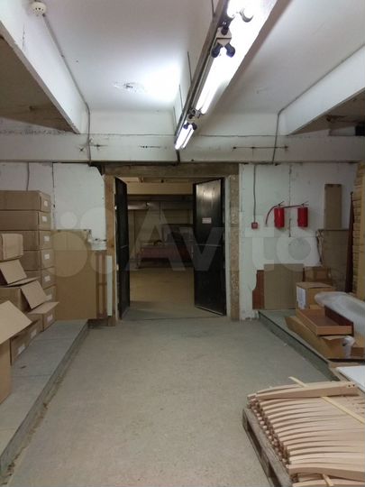 Склад - 325 м²