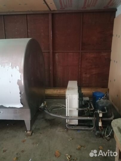 Танк охладитель молока бу