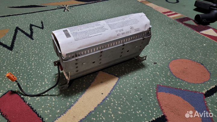 Подушка безопасности Audi A8 D2 S8 D2