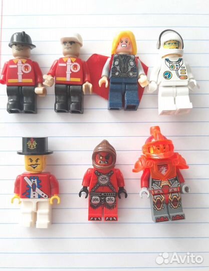Lego фигурки