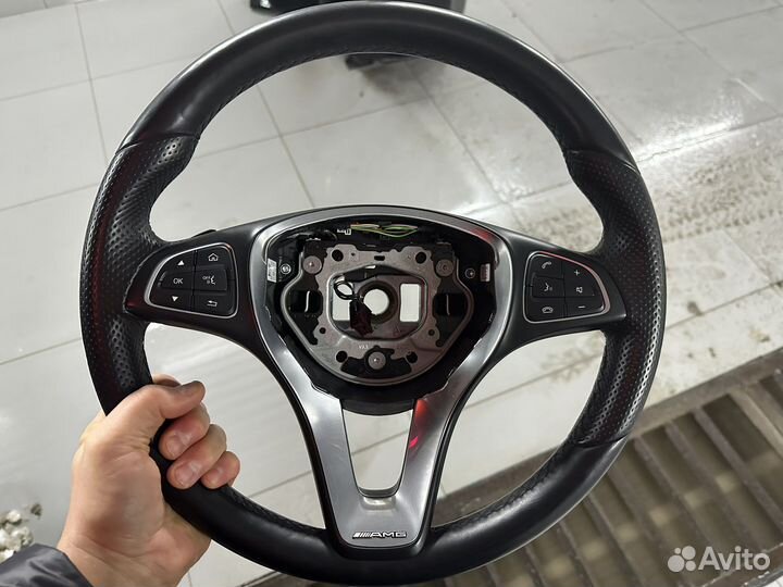 Руль с подушкой в сборе