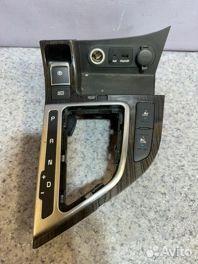 Рамка кулисы АКПП Kia Optima 3 TF G4ND 2014