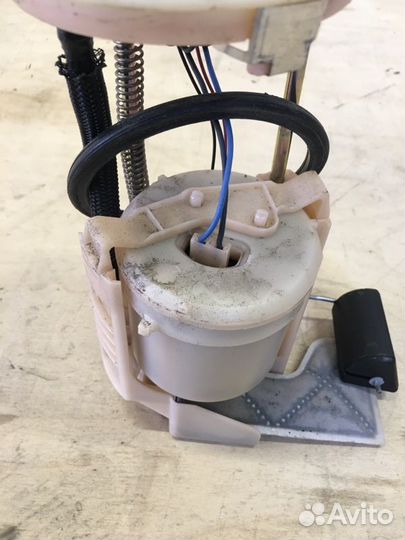 Топливный насос Toyota Camry AVV50 2AR-FXE 2013