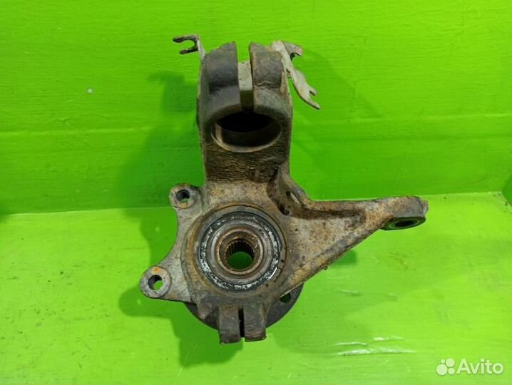 Кулак поворотный Citroen Xsara Picasso TU5JP4 2006