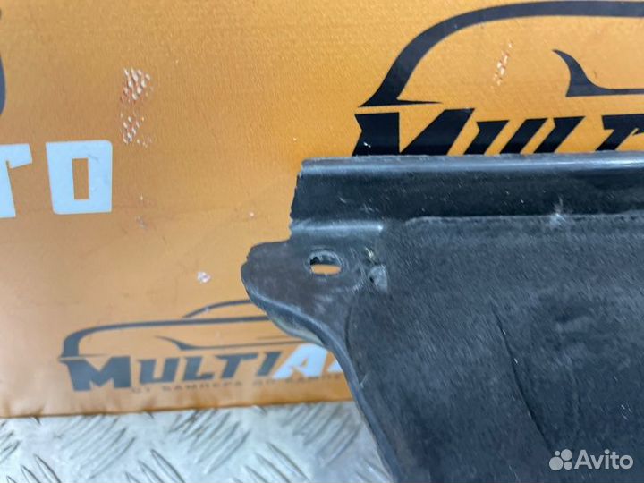 Шумоизоляция передняя правая Mercedes Ml W166