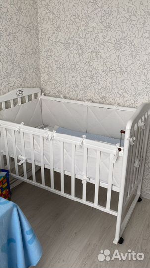 Кроватка детская