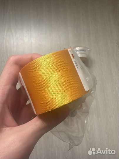 Ремни безопасности желтые