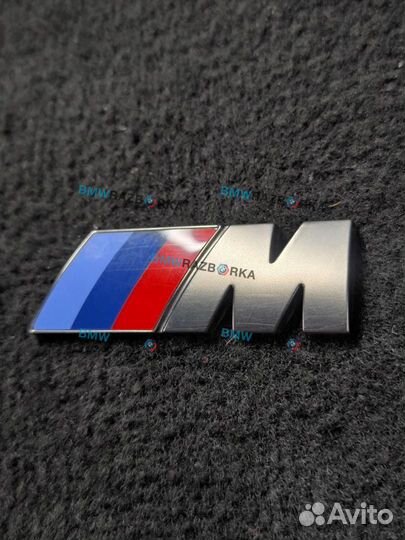 Эмблема крыла переднего BMW 2 G42 2022