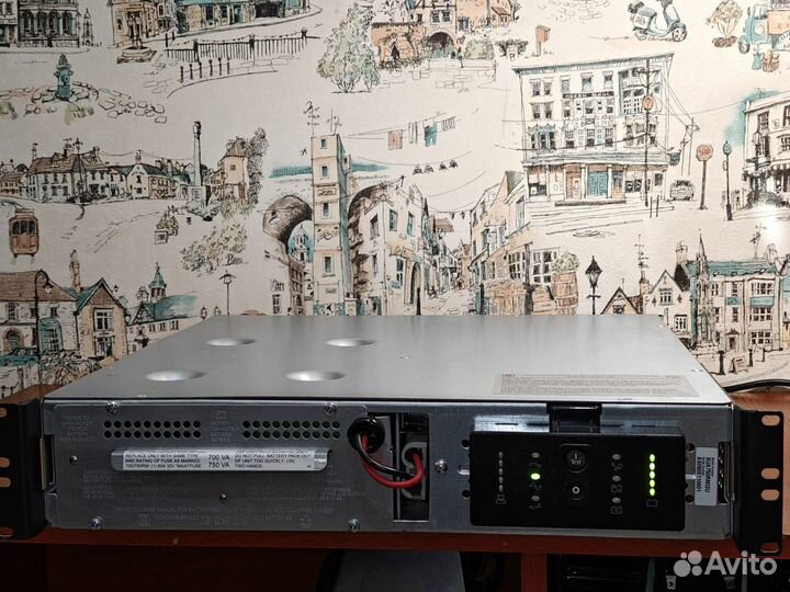 Ибп APC SUA750RMi2U 750VA 480Вт, без АКБ