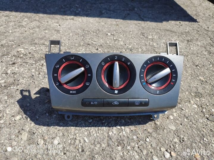 Блок управления печкой Mazda 3 BK