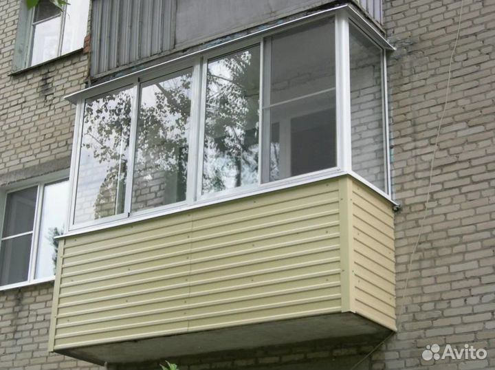 Застекление балкона алюминиевое