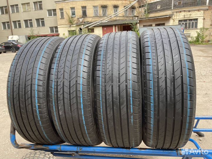 Bridgestone Alenza 001 225/60 R18