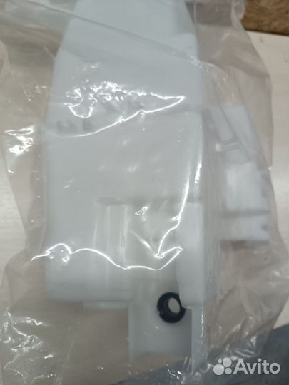 Бачок омывателя nissan X-Trail T31 289123UY0A