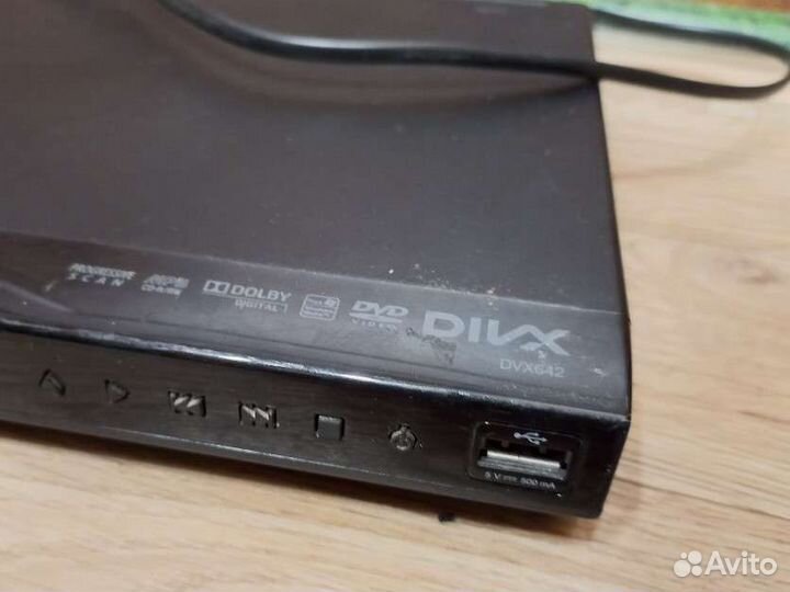 Новый DVD с USB для просмотра фильмов