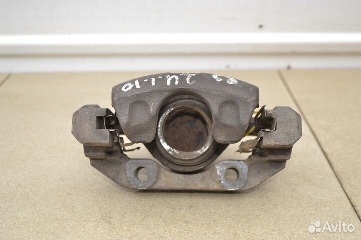 Тормозной суппорт передний правый Chevrolet Ланос