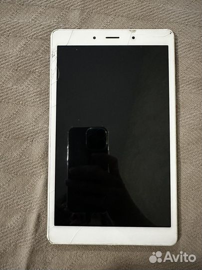 Два планшета Samsung TAB A 8.0 LTE 32 GB