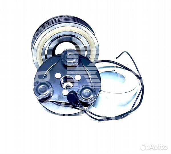 Муфта кондиционера Mazda 3 (BK) Mazda 5 (CR)