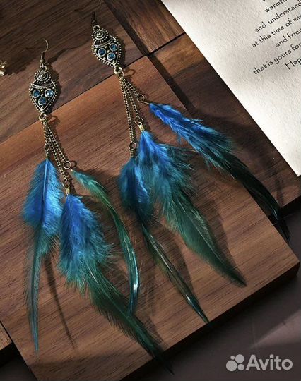 Серьги с перьями