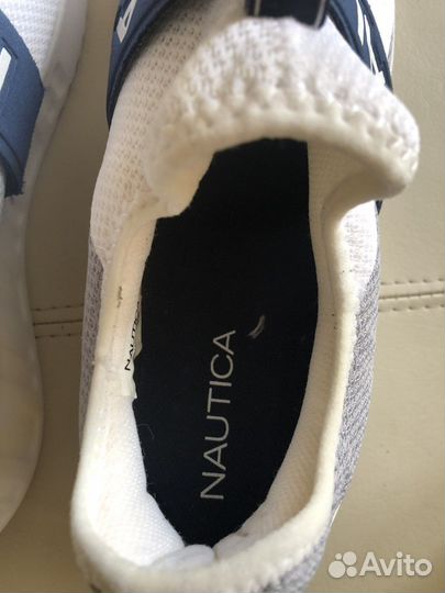 Легкие кросовки Nautika