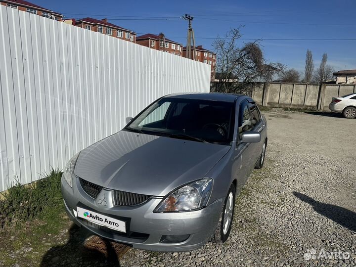 Mitsubishi Lancer 2.0 МТ, 2004, 350 000 км