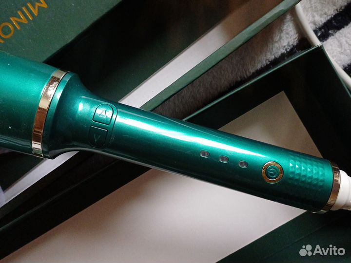 Плойка автоматическая для завивки волос