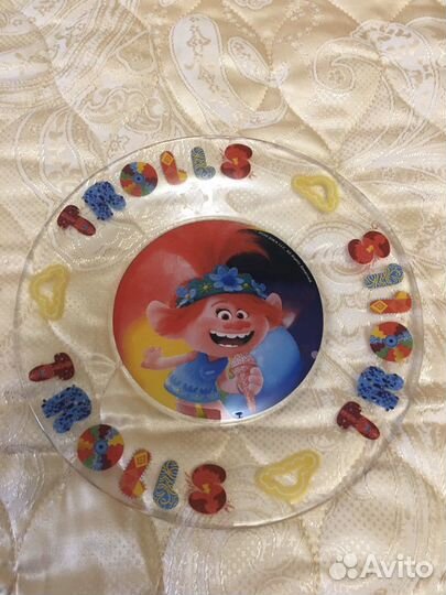 Набор посуды Тролли мировой тур