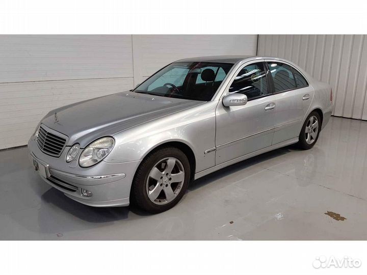 На разбор Mercedes W211