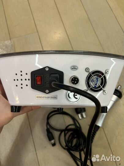 Аппарат для процедур RF лифтинга Gezatone