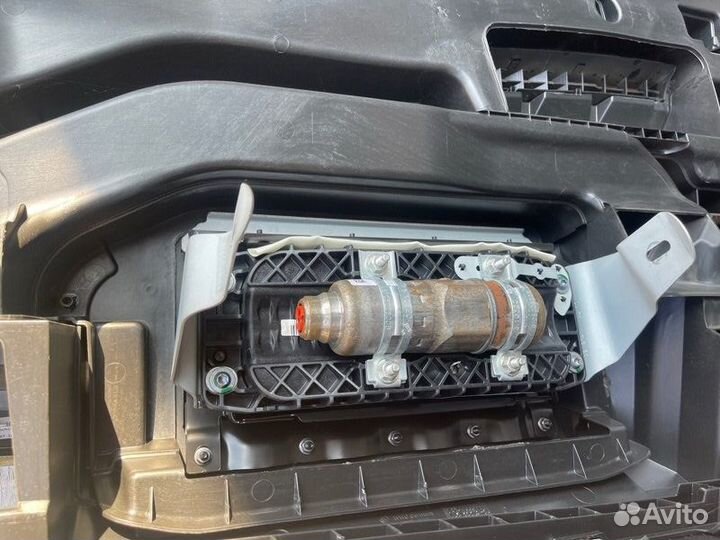 Парприз торпедо Volkswagen Golf 6 BSE 1.6 2010