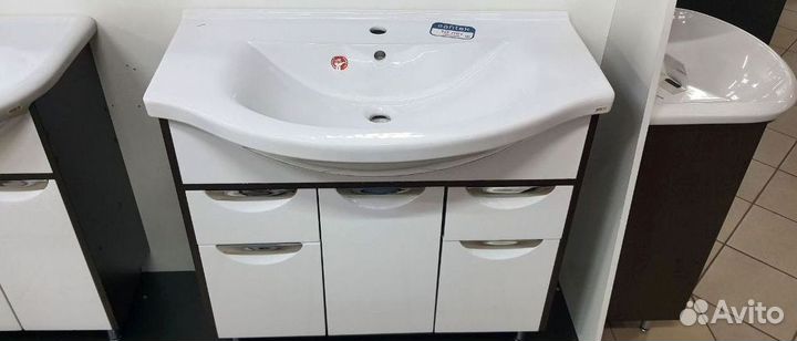 Тумба под умывальник