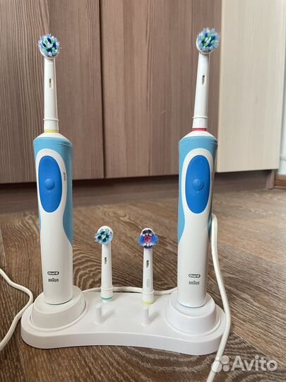 Набор электрических зубных щеток oral-B