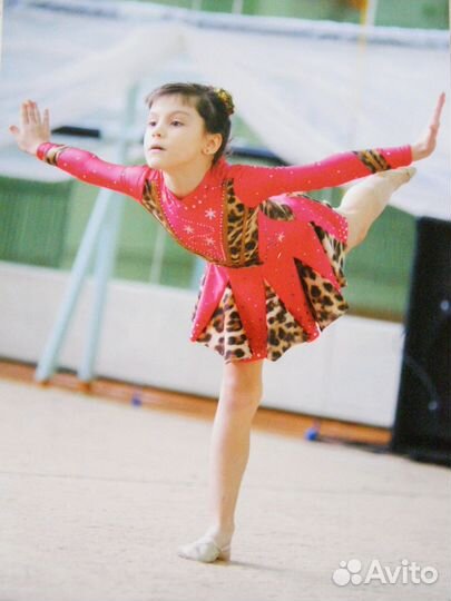 Купальник для художественной гимнастики