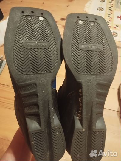 Лыжные ботинки