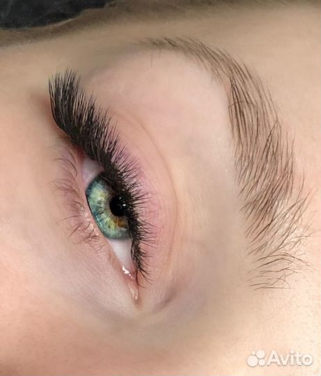 Наращивание ресниц/коррекция бровей